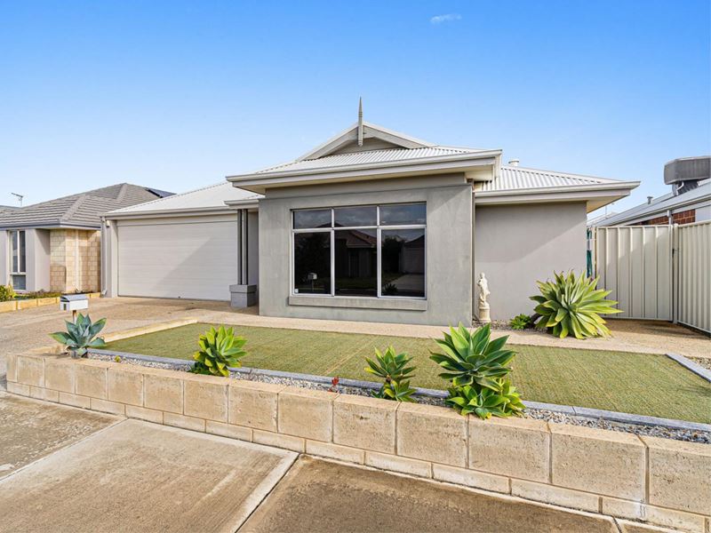 9 Calooli Grove, Golden Bay WA 6174