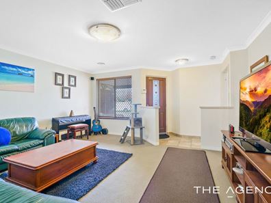 4 Connolly Mews, Atwell WA 6164
