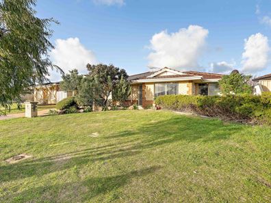 57b The Avenue, Warnbro WA 6169