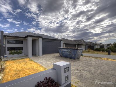 8 Mariala Vista, Yanchep WA 6035