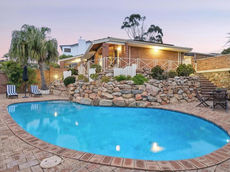 3 Basalt Place, Carine