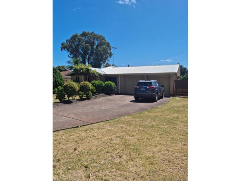 27 Misty Meander, Greenfields