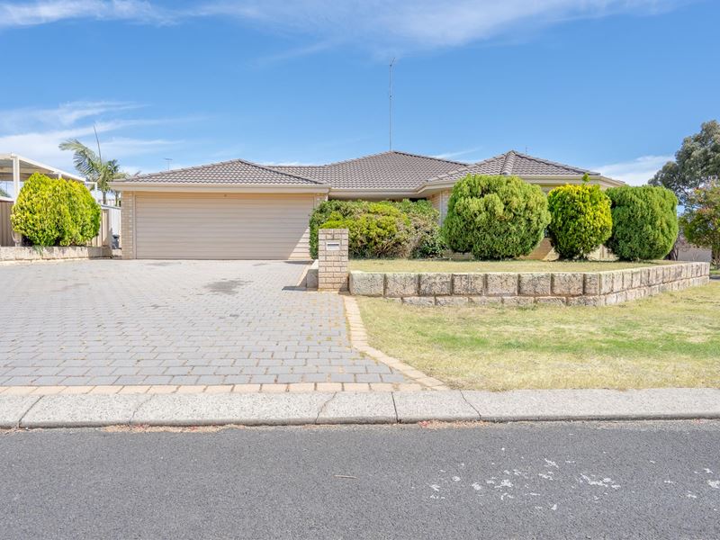 1 Augusta Mews, Meadow Springs