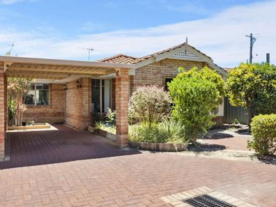 3/8 Dowling Street, Rockingham WA 6168