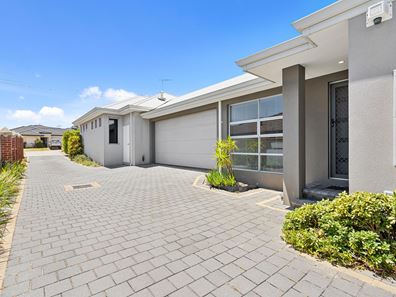 14B Ravenswood Drive, Nollamara WA 6061