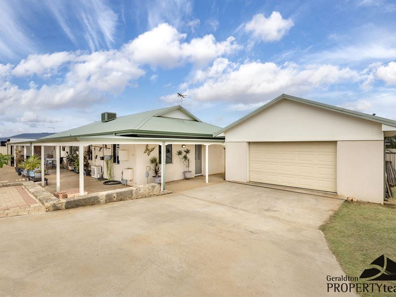 27 Andrew Lane, Waggrakine