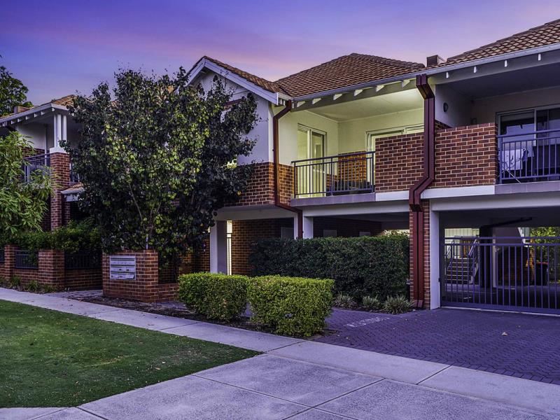 7/1 Fourth Avenue, Mount Lawley
