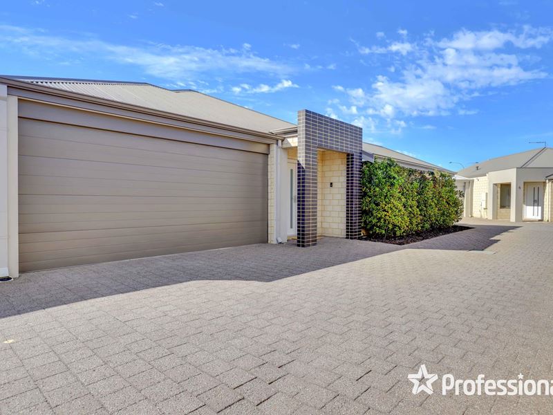 2/52 Elkhorn Avenue, Southern River WA 6110