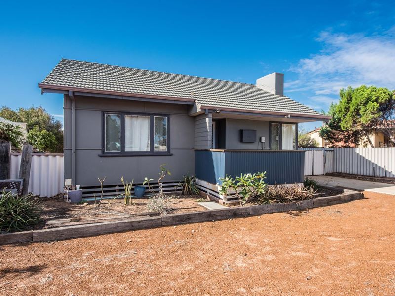 118 Fraser Street, Beachlands WA 6530