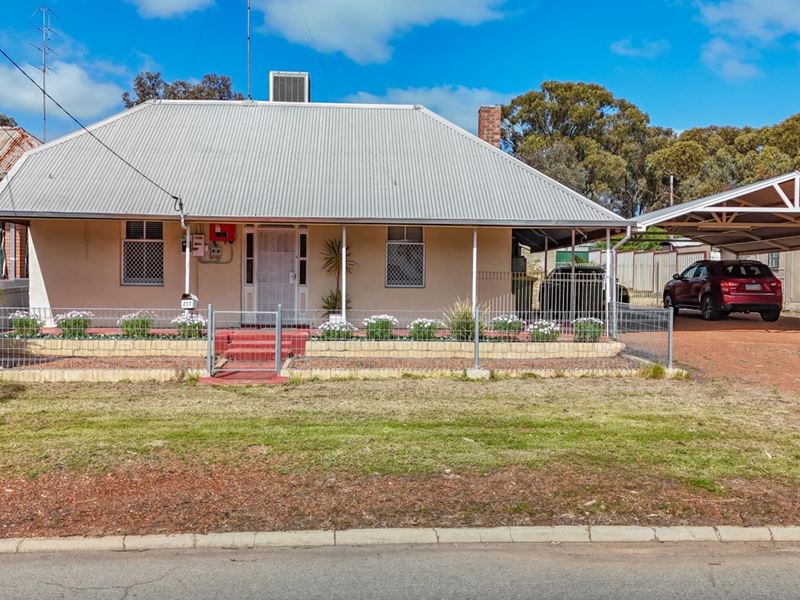 217 Wellington Street West, Northam