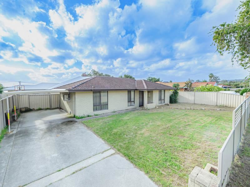 22 Agincourt Drive, Forrestfield WA 6058