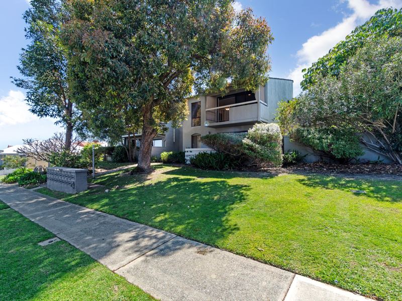 18/23 Kinsella Street, Joondanna