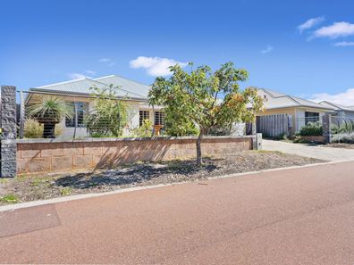 51 Elmridge Parkway, Ellenbrook WA 6069