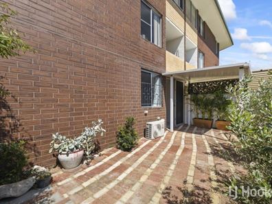 6C/49 Herdsman Parade, Wembley WA 6014