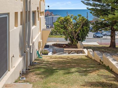 5/15 Eric Street, Cottesloe WA 6011