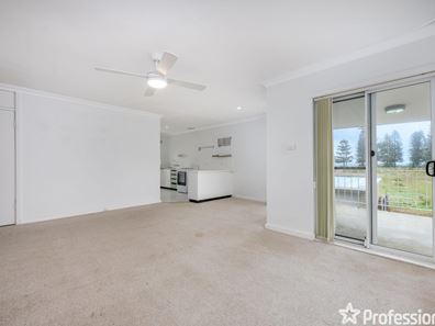 4/91 Gloucester Crescent, Shoalwater WA 6169