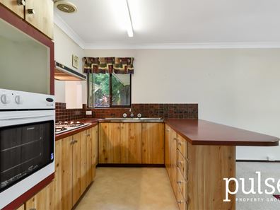 22 Burnham Way, Shelley WA 6148