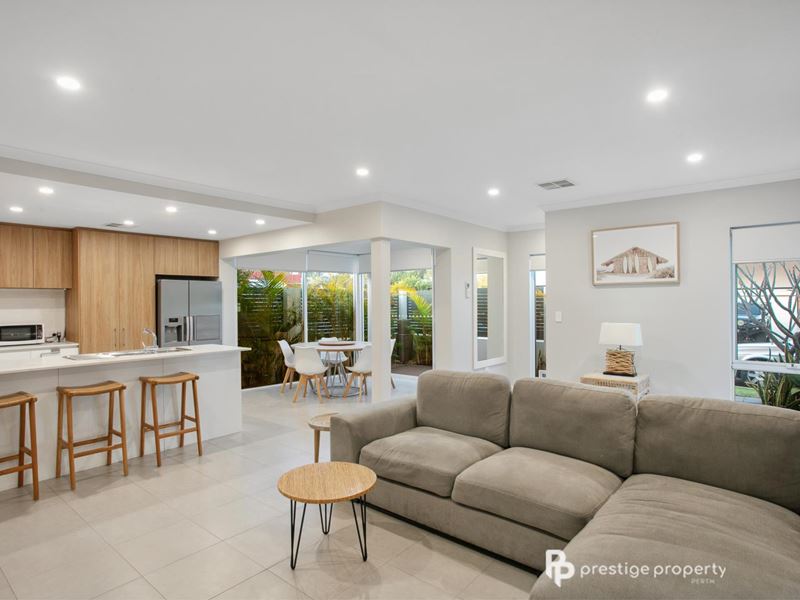 6A Austin Way, Padbury