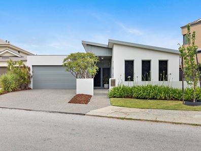 89 Waterperry Drive, Canning Vale WA 6155