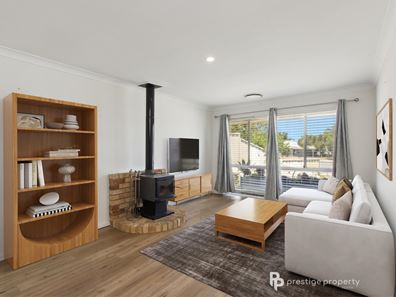 5 Prism Place, Beldon WA 6027