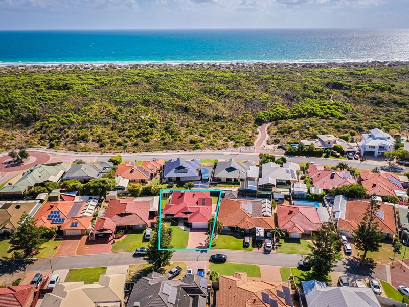 7 Canouan Loop, Secret Harbour WA 6173