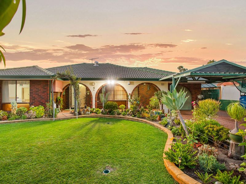 4 Barson Court, Thornlie