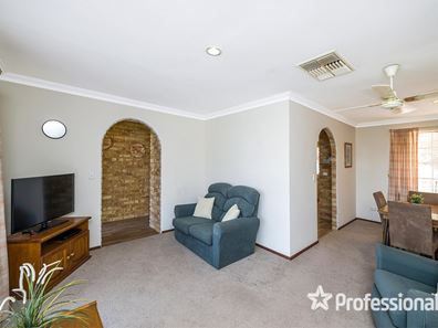 7A Mooltunya Court, Kingsley WA 6026