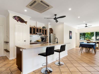 20 Haldane Crescent, Baynton WA 6714