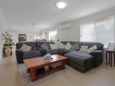 18 Boys Road, Pinjarra WA 6208