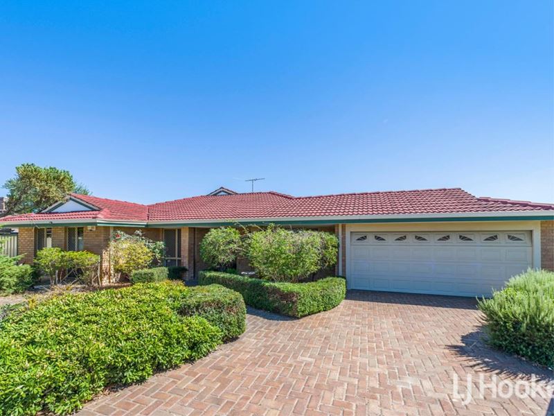 25 Challenger Drive, Thornlie