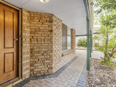 1B Manyarra Turn, Joondalup WA 6027
