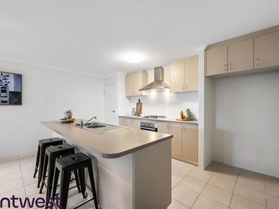 7 Farnell Road, Byford WA 6122