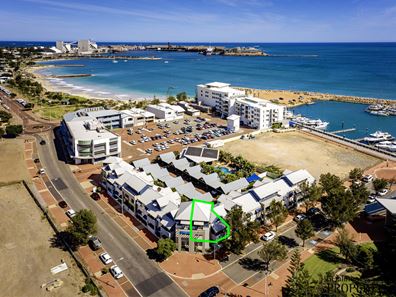 19/1 Museum Place, Geraldton WA 6530