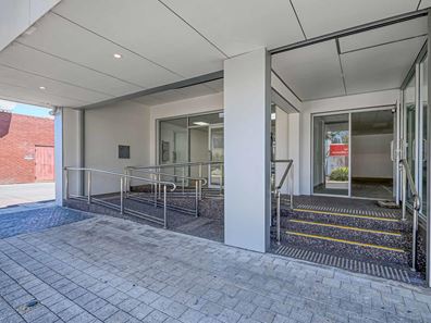 Tenancy 1/20 Stirling Street, Bunbury WA 6230
