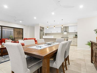 32 Ukich Crescent, Spearwood WA 6163