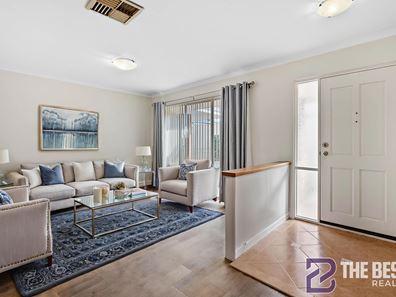 2/11 Preece Court, Forrestfield WA 6058
