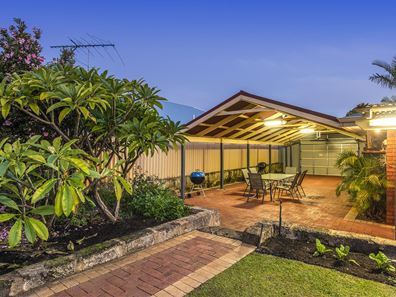 43 Parkway Road, Bibra Lake WA 6163