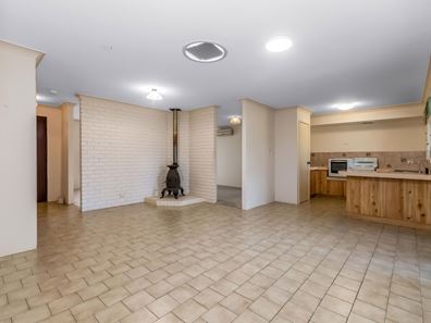 9 Swanson Street, Willetton WA 6155