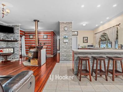 660 McAlinden Road, Mcalinden WA 6225