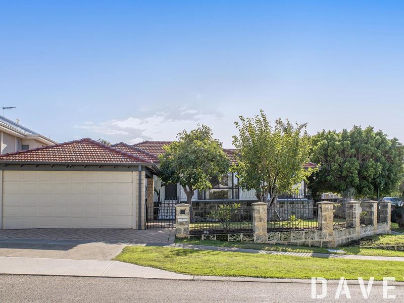 53 Kathleen Street, Trigg WA 6029