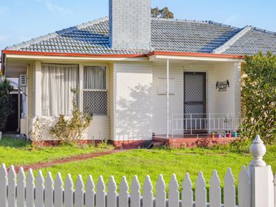 2 Norris Street, Cloverdale WA 6105