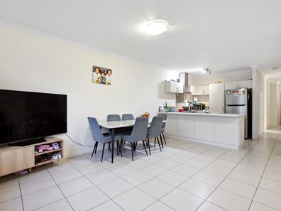 130 Lambeth Circle, Wellard WA 6170