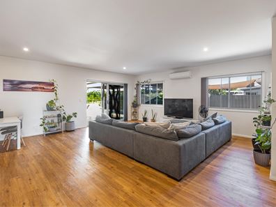 11 Griffin Way, Exmouth WA 6707
