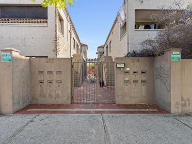 2/265 Stirling Street, Perth WA 6000