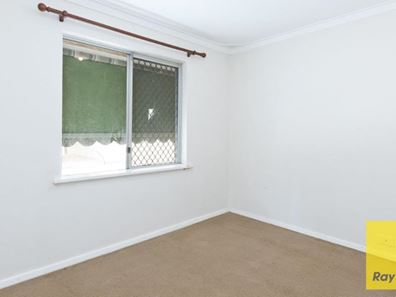 11 Reigate Street, Gosnells WA 6110