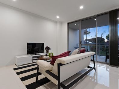 9/118 Matheson Road, Applecross WA 6153