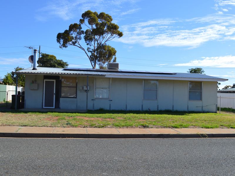 3 Myoporum Street, Kambalda West