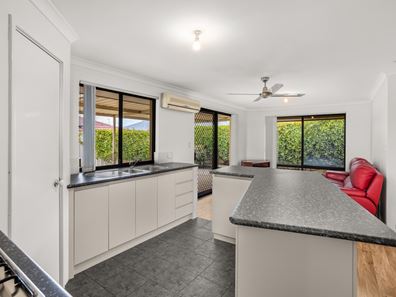 24 Woodrow Street, Carey Park WA 6230