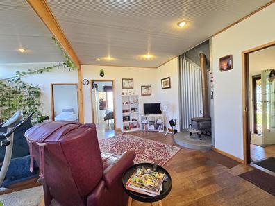 123 Martin Street, Ravensthorpe WA 6346