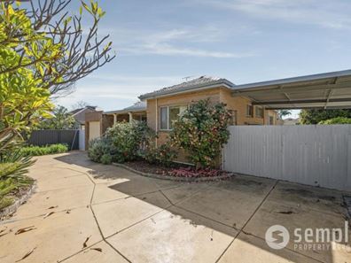 119 Kitchener Road, Alfred Cove WA 6154